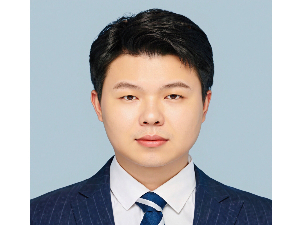 雷文彬律师
