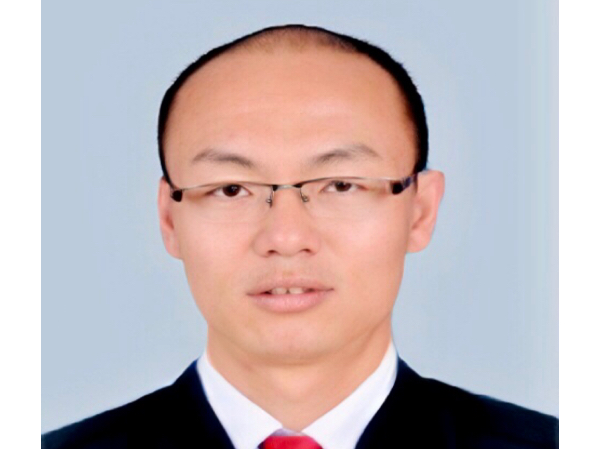 胡臻颢律师