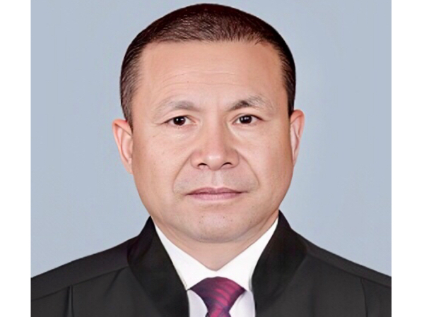 冶增平律师